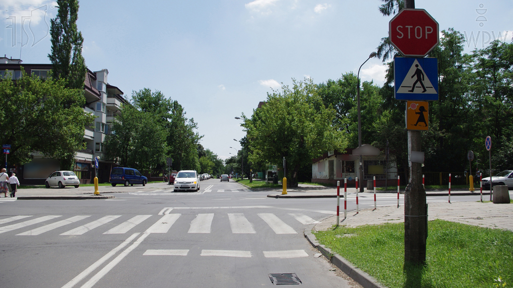 zdjecie do pytania - Czy jadąc na wprost masz pierwszeństwo przed pojazdem nadjeżdżającym z kierunku przeciwnego, skręcającym w lewo?