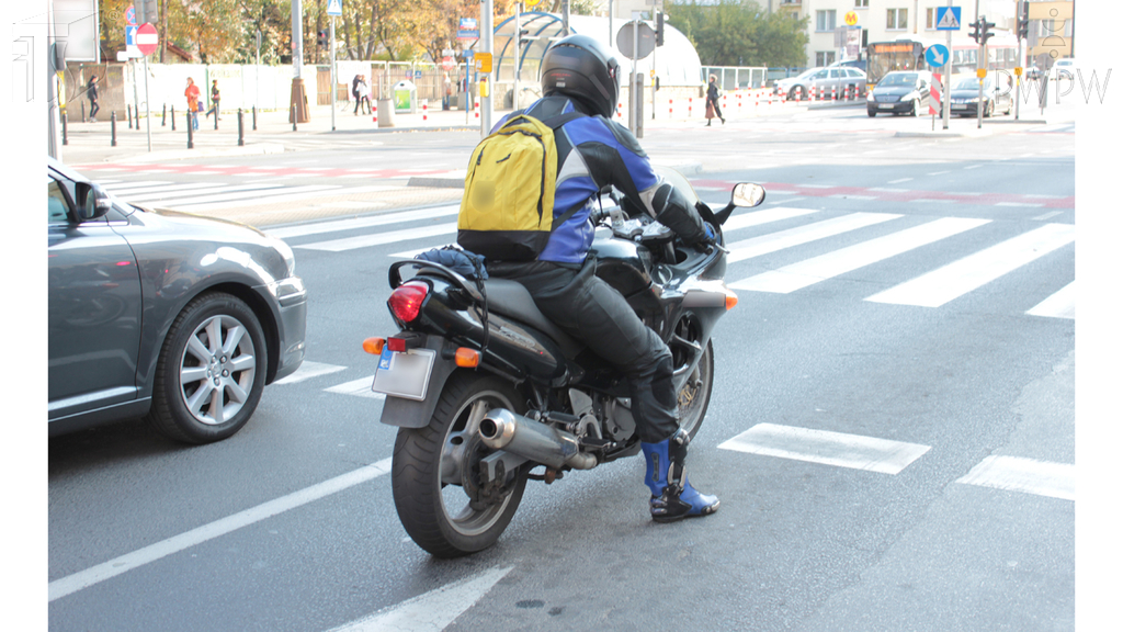 zdjecie do pytania - W jakiej pozycji motocykla uzyskasz optymalną skuteczność hamowania?