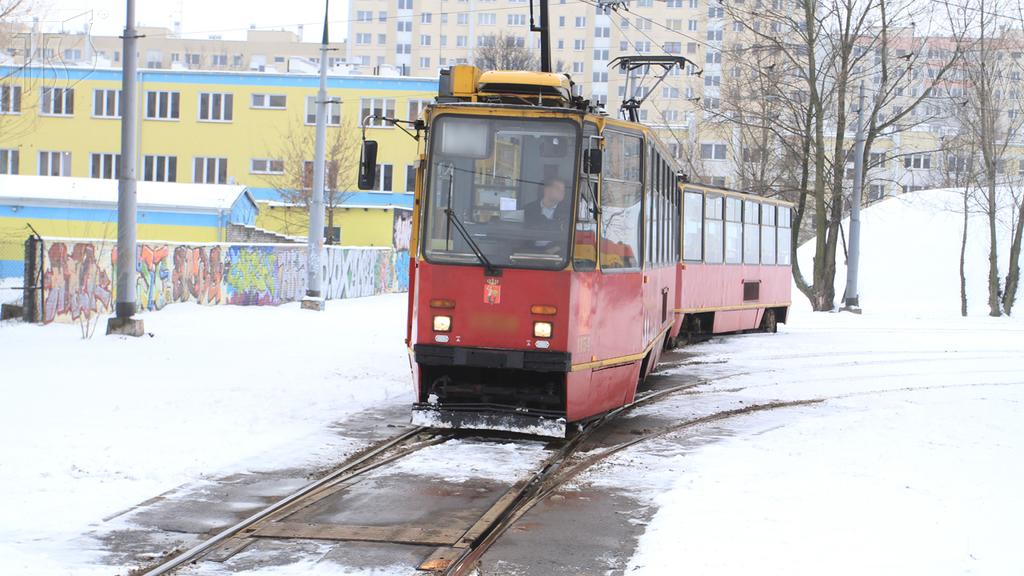 zdjecie do pytania - Co, między innymi, należy sprawdzić przed przystąpieniem do jazdy tramwajem dwuwagonowym?