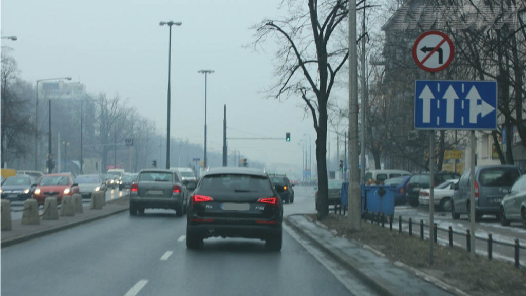 zdjecie do pytania - Który z wymienionych czynników, może być przyczyną ściągania samochodu w lewą stronę?