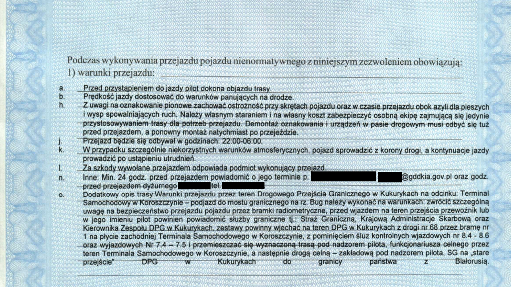 zdjecie do pytania - Czy poruszając się pojazdem nienormatywnym kierujący ma obowiązek przestrzegać warunków przejazdu wskazanych w zezwoleniu odpowiedniej kategorii?